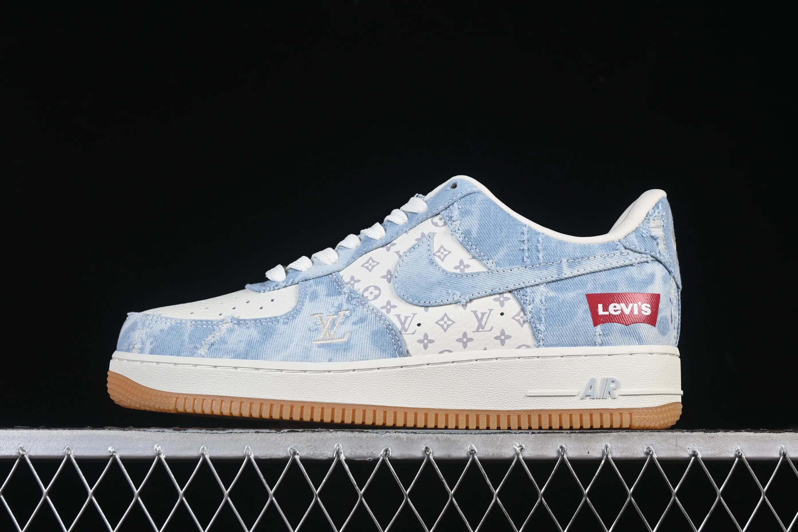 All Categories Nk Air Force 1 Air Force Series Nk Air Force 1 Low Air Force Low Nike Air Force 1'07 Low Levi's White Light Blue Air Force One Low Casual Shoes YF9511-814